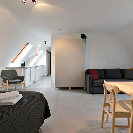 דה האן Huswell - Cozy And Roomy Studio With A Homely Feel מראה חיצוני תמונה