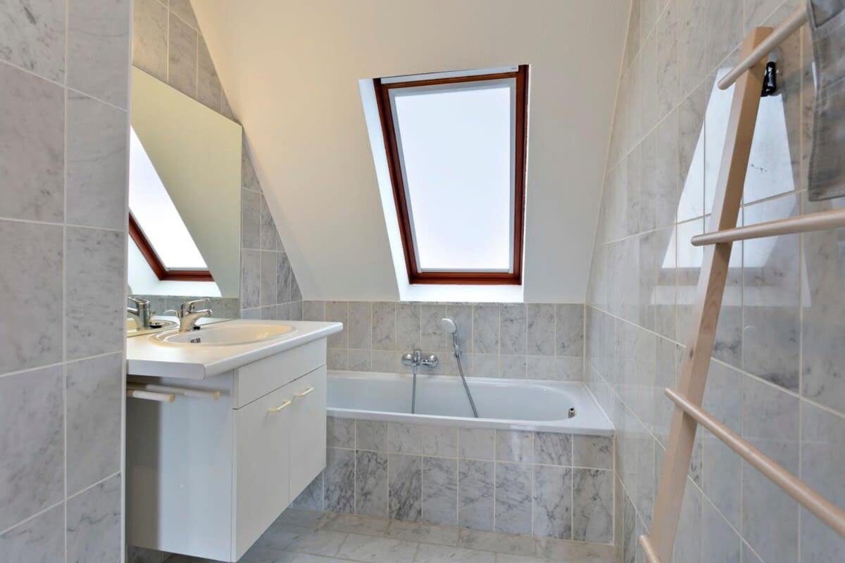 דה האן Huswell - Cozy And Roomy Studio With A Homely Feel מראה חיצוני תמונה